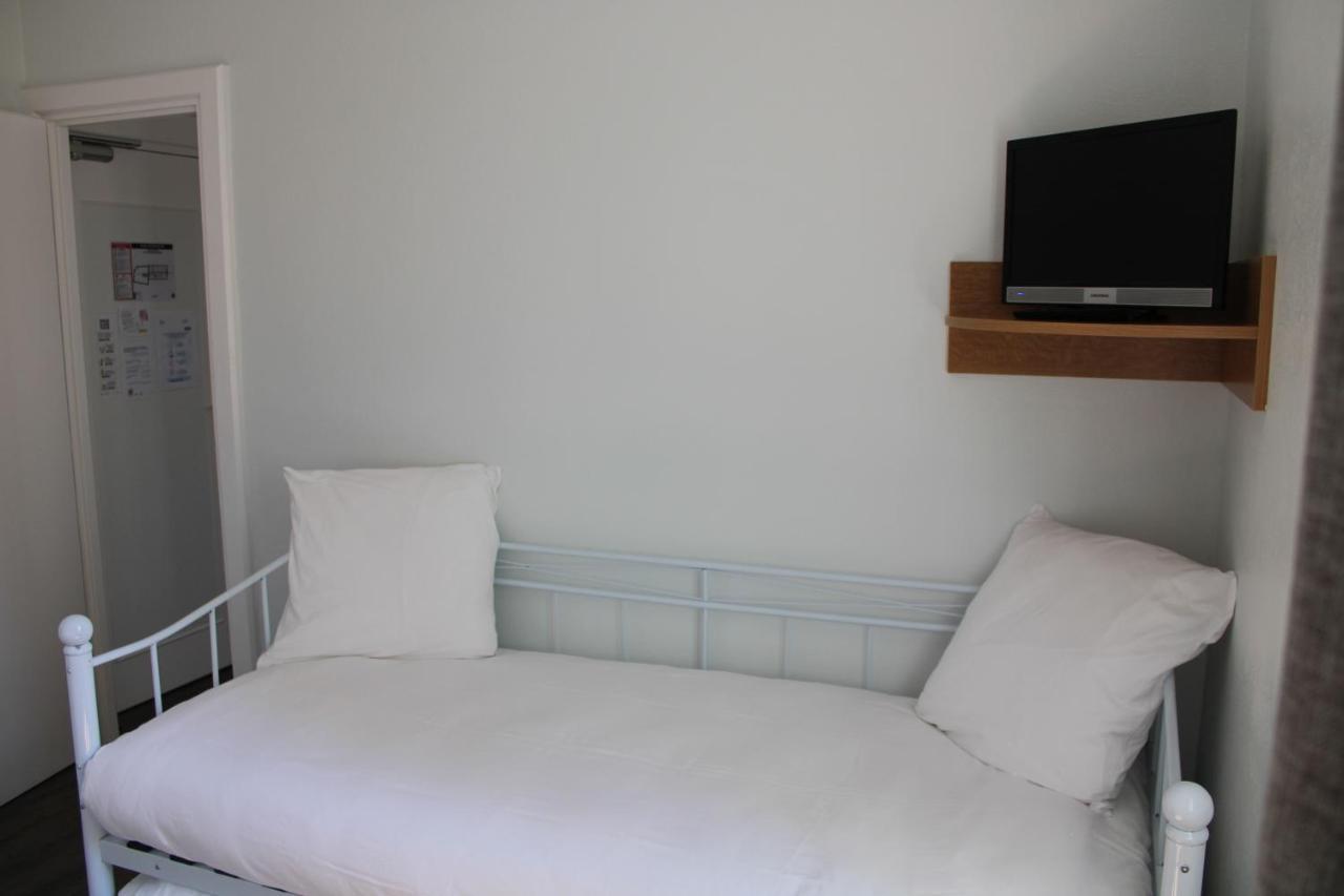 Hotel De Paris Jaligny מראה חיצוני תמונה