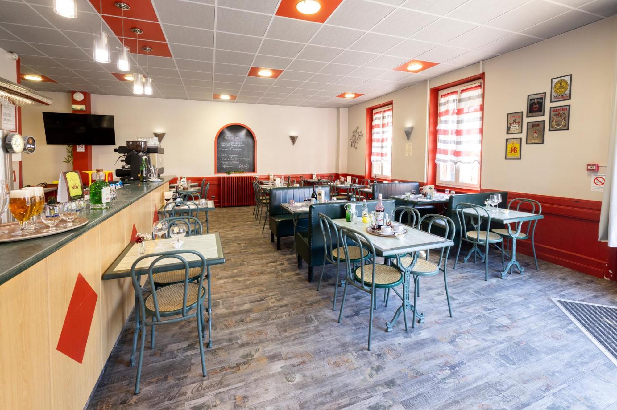 Hotel De Paris Jaligny מראה חיצוני תמונה