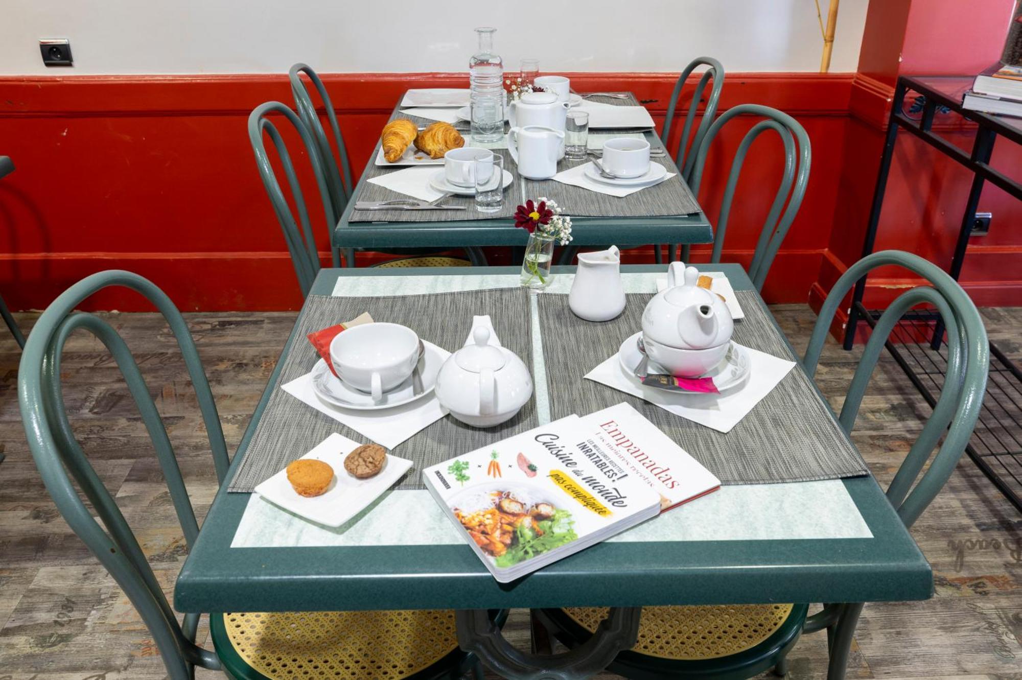 Hotel De Paris Jaligny מראה חיצוני תמונה