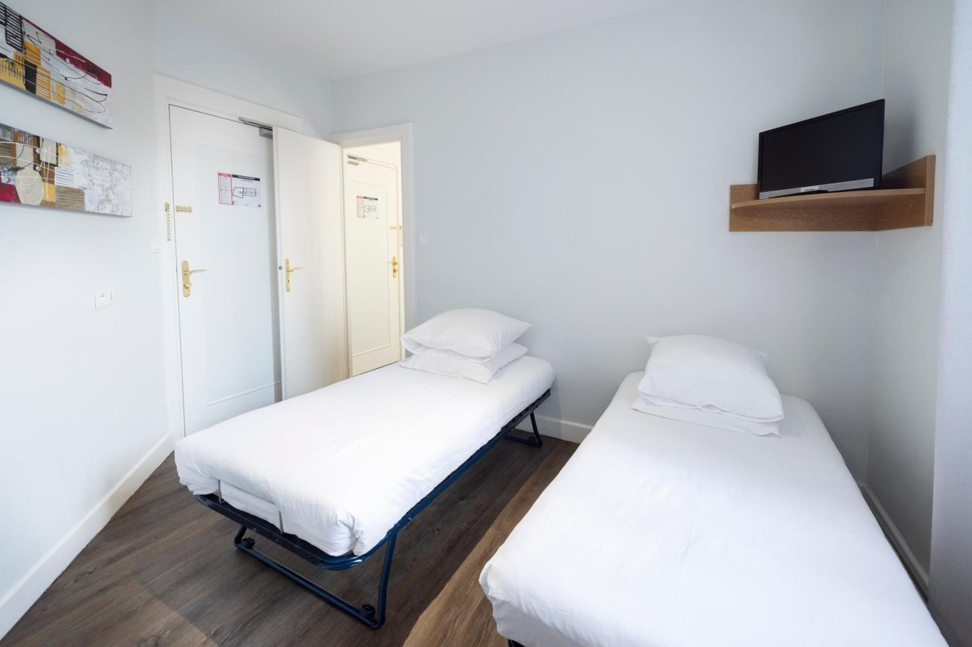 Hotel De Paris Jaligny מראה חיצוני תמונה