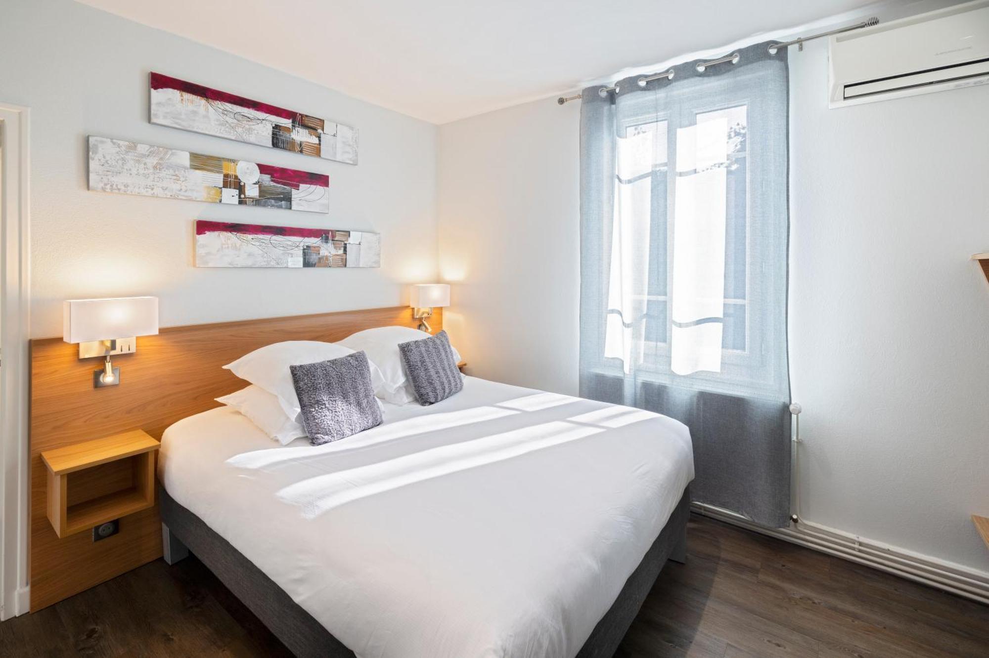Hotel De Paris Jaligny מראה חיצוני תמונה