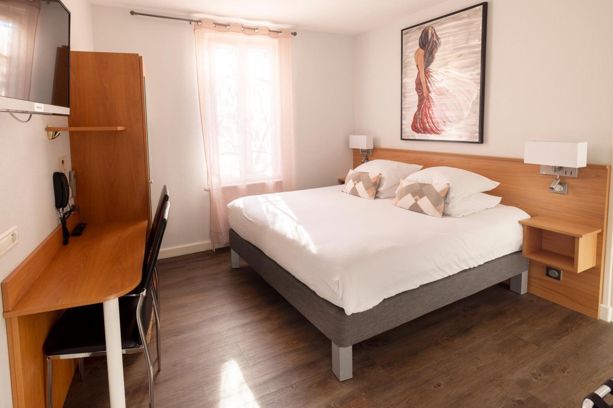 Hotel De Paris Jaligny מראה חיצוני תמונה